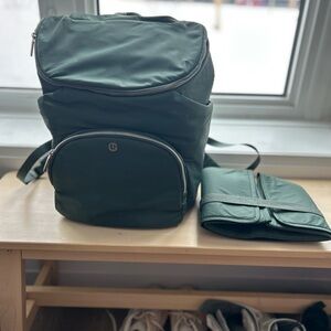 Lululemon Parents Backpack - forest green